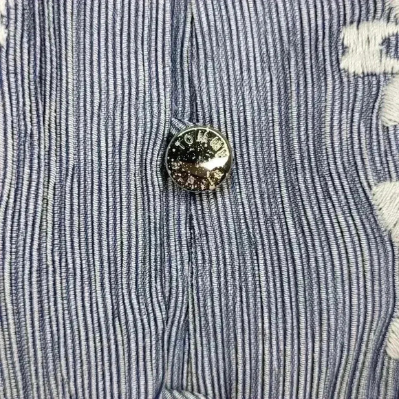 Tommy Hilfiger Women's Embroidered Crinkle Peasant Top -Gray Size Medium - Picture 5 of 9